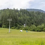 In Near Nassfeld 아파트 *