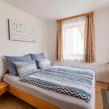 In Near Nassfeld * Tröpolach